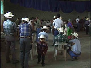 Waiting for medical aid in Guachochi